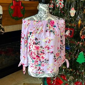 💗3/$12💗 Express Women’s Beautiful Floral Print Off Shoulder 3/4 Sleeve Blouse
